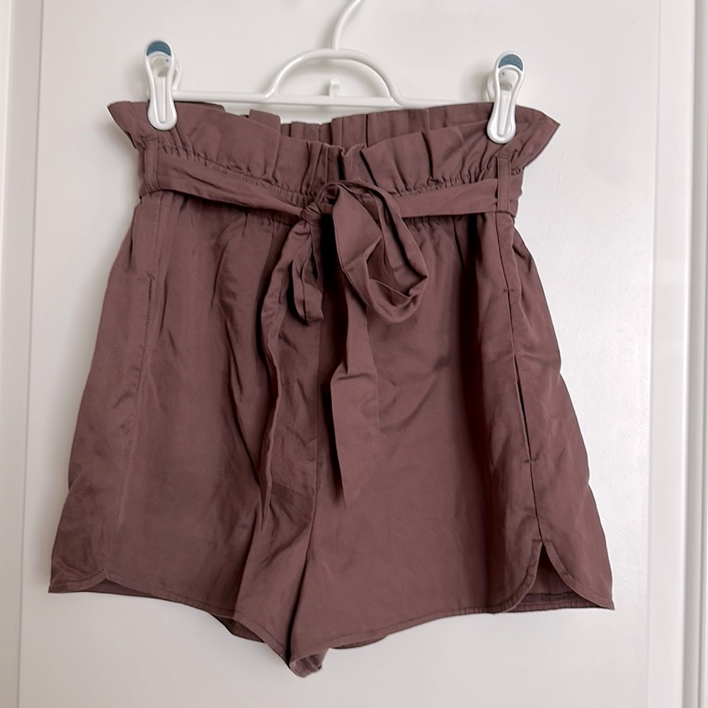 Express Paperbag waist shorts